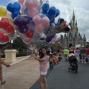 Meet your Posher, Caroline